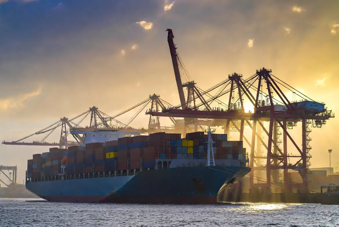 Container Rates Near a Two-Year High Amidst Renewed Tariff Concerns