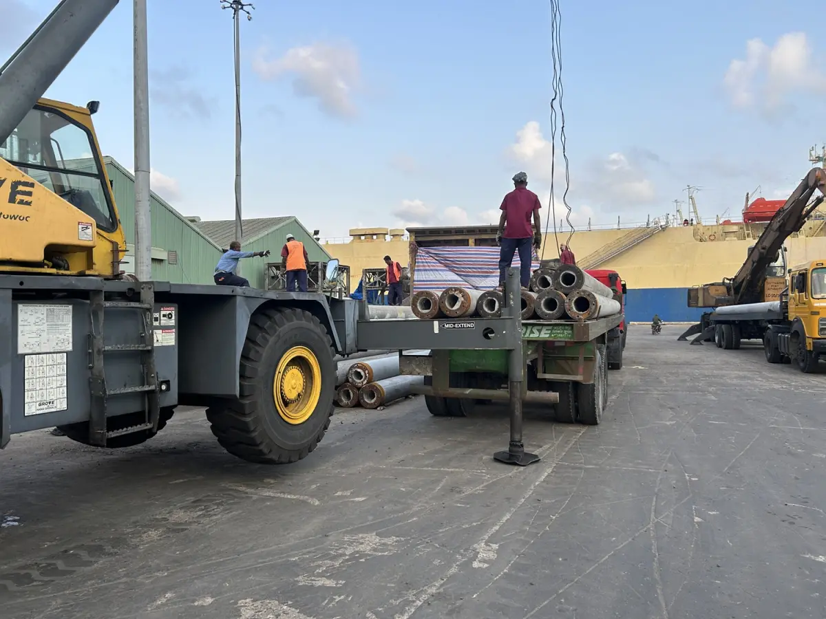 Customs Clearance and Door‑to‑Door Services in Bangladesh by JAR WORLD LOGISTICS